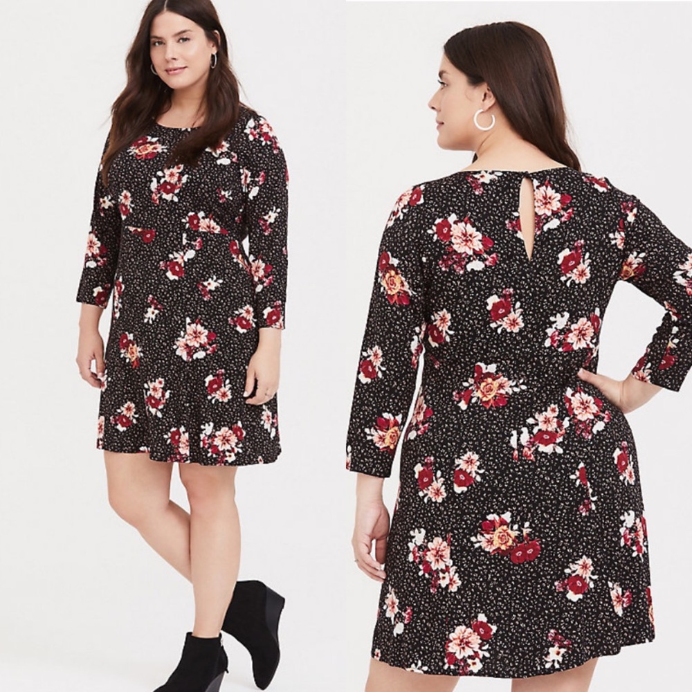 Torrid Black Floral Challis DressNever used obly wwashed for security